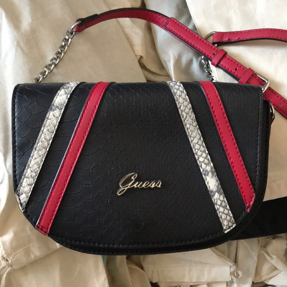 Guess Crossbody